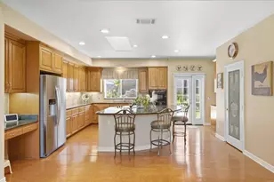 492 Old Via Rancho Dr, Escondido, CA 92029 - Photo 10