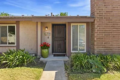554 Fruit Tree Way, Oceanside, CA 92058 - Photo 2