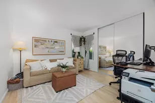 930 Via Mil Cumbres, Solana Beach, CA 92075 - Photo 12