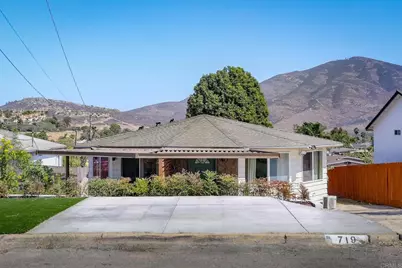 719 La Presa Avenue, Spring Valley, CA 91977 - Photo 18