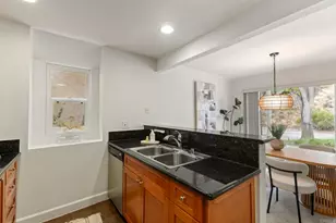 8503 Villa La Jolla Dr, La Jolla, CA 92037 - Photo 12