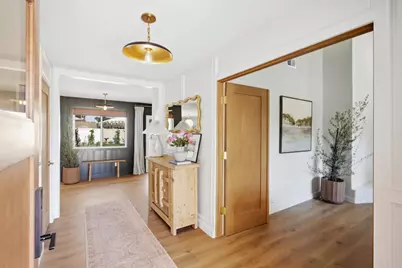 7791 Madrilena Way, Carlsbad, CA 92009 - Photo 2