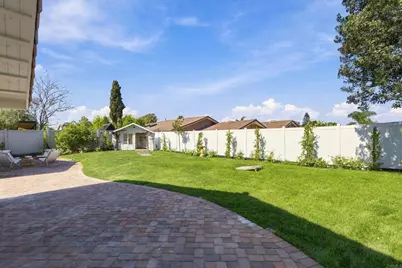 7791 Madrilena Way, Carlsbad, CA 92009 - Photo 22