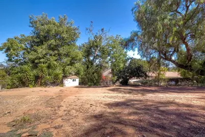 1461 Boyle Avenue, Escondido, CA 92027 - Photo 30