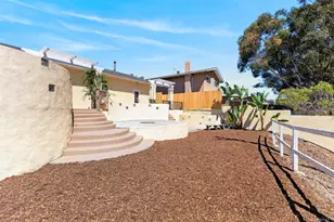 2939 Mesa Dr, Oceanside, CA 92054 - Photo 38