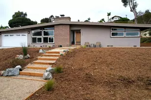 622 Glencrest Pl, Solana Beach, CA 92075 - Photo 4
