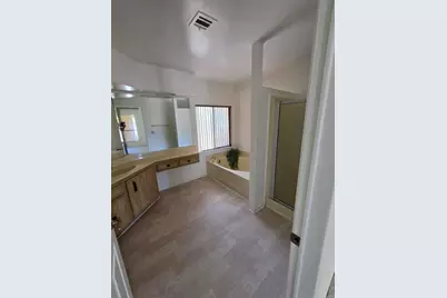 8975 Lawrence Welk Drive #329, Escondido, CA 92026 - Photo 16