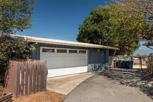 4880 San Jacinto Cir E, Fallbrook, CA 92028 - Photo 32