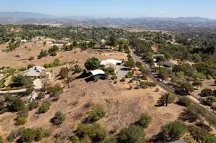 4880 San Jacinto Cir E, Fallbrook, CA 92028 - Photo 42