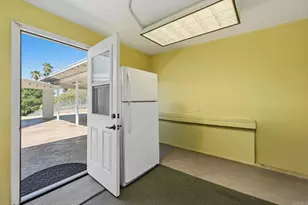 2900 Harris Dr, Vista, CA 92084 - Photo 20