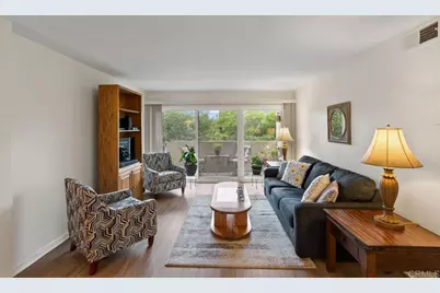 17607 Pomerado Road #101, San Diego, CA 92128 - Photo 2