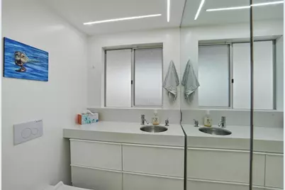 5628 Linda Rosa, La Jolla, CA 92037 - Photo 22