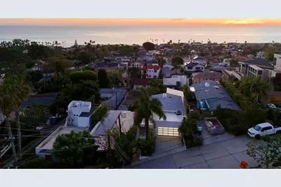 5628 Linda Rosa, La Jolla, CA 92037 - Photo 8