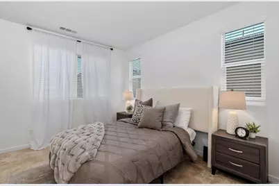 32789 Tannat Dr, Temecula, CA 92591 - Photo 12