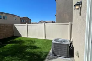 30943 Envision Ct, Winchester, CA 92596 - Photo 34