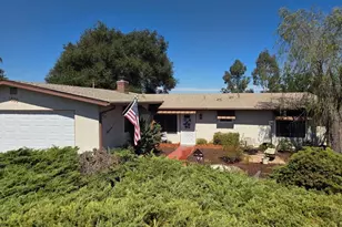 1020 La Solana, Fallbrook, CA 92028 - Photo 2