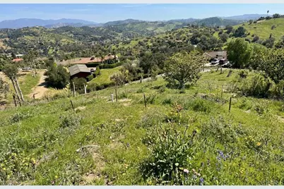2437 Gracey Lane, Fallbrook, CA 92028 - Photo 10
