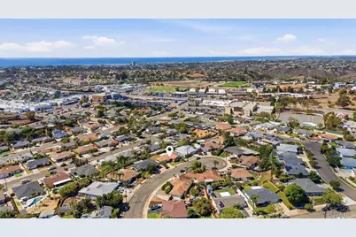 2241 Edgewood Place, Oceanside, CA 92054 - Photo 32