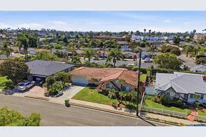 2241 Edgewood Place, Oceanside, CA 92054 - Photo 4