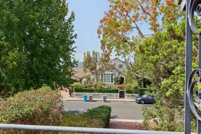 5669 Bellevue Avenue, La Jolla, CA 92037 - Photo 40