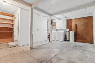 5669 Bellevue Ave, La Jolla, CA 92037 - Photo 32