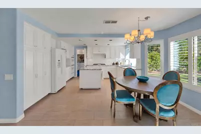 3733 Southridge Way, Oceanside, CA 92056 - Photo 18