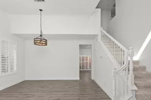 7373 Seafarer Pl, Carlsbad, CA 92011 - Photo 2