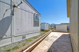 107 Shirle Ln, Oceanside, CA 92058 - Photo 30