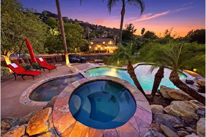 2602 Canyon Crest Drive, Escondido, CA 92027 - Photo 48