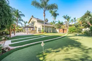 654 Cantara Ln, Vista, CA 92081 - Photo 4