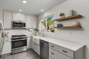 2414 Heatherwood Ct, Escondido, CA 92026 - Photo 10