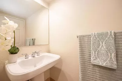 1431 Alga Court, Vista, CA 92081 - Photo 18