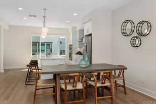 105 Kimberwick Ct, Burbank, CA 91506 - Photo 8