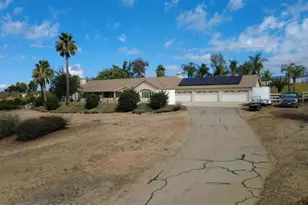 30540 Palomar Vista Dr, Valley Center, CA 92082 - Photo 52
