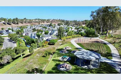 1724 Avenida De Suenos, Oceanside, CA 92056 - Photo 28