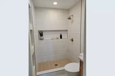7221 Wisteria Way, Carlsbad, CA 92011 - Photo 8
