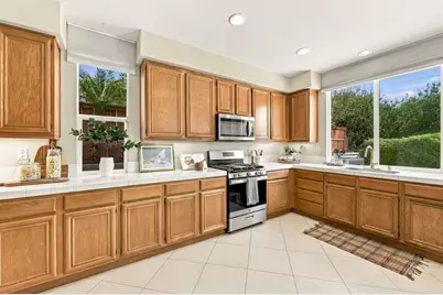 437 Corte Calypso, Chula Vista, CA 91914 - Photo 10