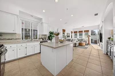 1702 Kenwood Place, San Marcos, CA 92078 - Photo 6