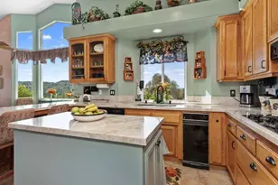 31255 Via Mariposa Ct, Bonsall, CA 92003 - Photo 18