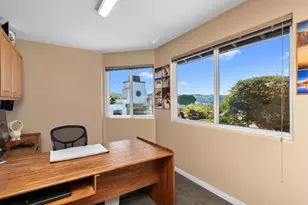 31255 Via Mariposa Ct, Bonsall, CA 92003 - Photo 24