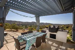 31255 Via Mariposa Ct, Bonsall, CA 92003 - Photo 26