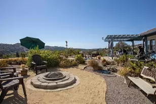 31255 Via Mariposa Ct, Bonsall, CA 92003 - Photo 28