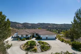 31255 Via Mariposa Ct, Bonsall, CA 92003 - Photo 40