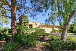 1645 Loch Ness Dr, Fallbrook, CA 92028 - Photo 2
