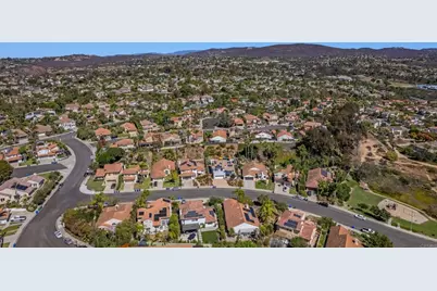 2929 Via Ipanema, Carlsbad, CA 92009 - Photo 40