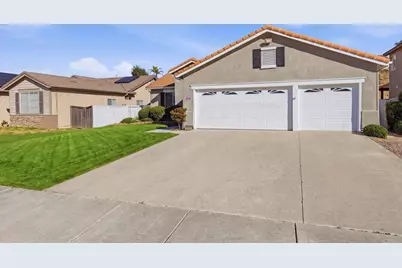 33012 Regina Drive, Temecula, CA 92592 - Photo 2
