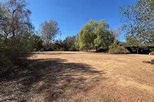 2852 Via Arroyo, Fallbrook, CA 92028 - Photo 10