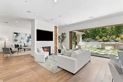 1489 Heritage Ln, Encinitas, CA 92024 - Photo 2