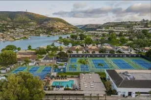 1242 Rue St Moritz, San Marcos, CA 92078 - Photo 34