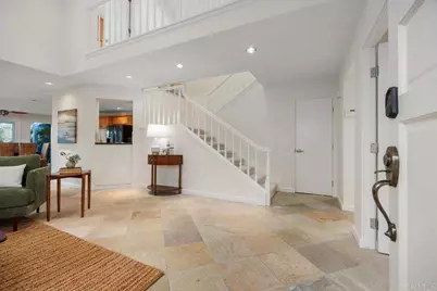 7020 Lantana, Carlsbad, CA 92011 - Photo 4